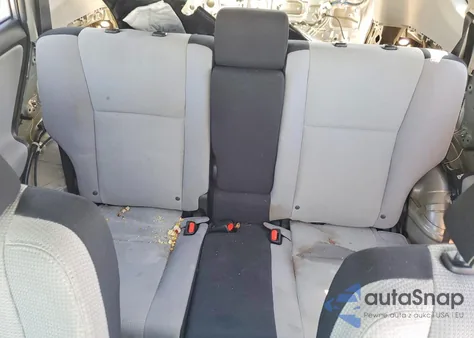 2016 Toyota Rav4 Xle z USA, uszkodzony, nr VIN 2T3WFREVXGW265600